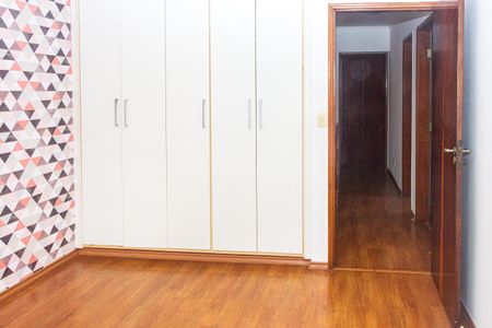 Casa para alugar com 182m², 4 quartos e 6 vagas Casa para alugar com 182m², 4 quartos e 6 vagasQuarto 1