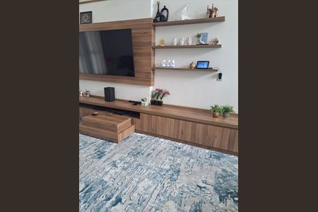 Sala de casa de condomínio à venda com 3 quartos, 231m² em Swiss Park, Campinas