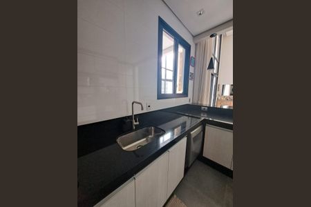 Casa de condomínio à venda com 231m², 3 quartos e 4 vagasCozinha