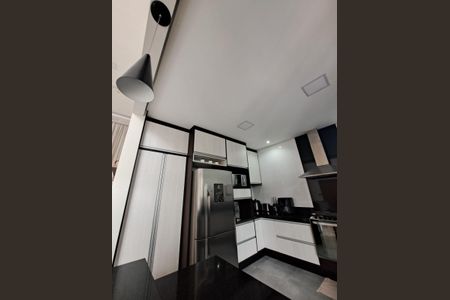 Casa de condomínio à venda com 231m², 3 quartos e 4 vagasCozinha