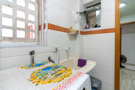 Apartamento à venda com 98m², 3 quartos e 1 vagaÁrea de Serviço