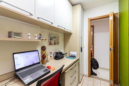 Apartamento à venda com 98m², 3 quartos e 1 vagaEscritório
