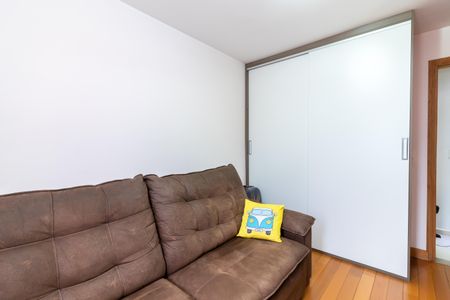 Apartamento à venda com 98m², 3 quartos e 1 vagaQuarto 2