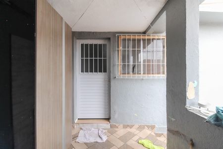Casa para alugar com 100m², 2 quartos e 3 vagas Casa para alugar com 100m², 2 quartos e 3 vagasÁrea de Serviço