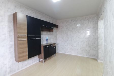 Casa para alugar com 100m², 2 quartos e 3 vagas Casa para alugar com 100m², 2 quartos e 3 vagasCozinha
