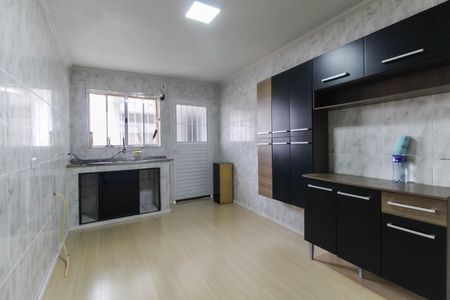 Casa para alugar com 100m², 2 quartos e 3 vagas Casa para alugar com 100m², 2 quartos e 3 vagasCozinha