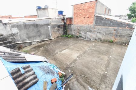 Casa para alugar com 100m², 2 quartos e 3 vagas Casa para alugar com 100m², 2 quartos e 3 vagasQuintal