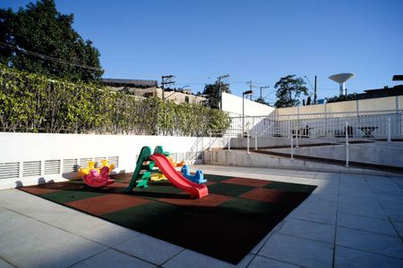 Apartamento à venda com 58m², 2 quartos e 1 vagaÁrea comum