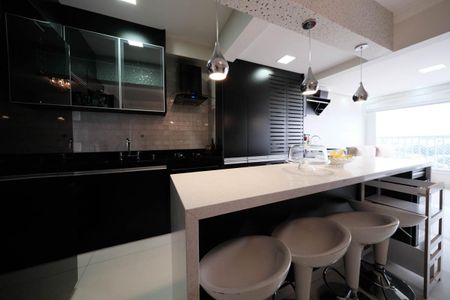 Apartamento à venda com 58m², 2 quartos e 1 vagaSala/Cozinha