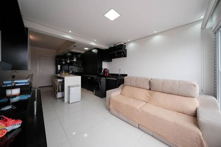 Apartamento à venda com 58m², 2 quartos e 1 vagaSala/Cozinha