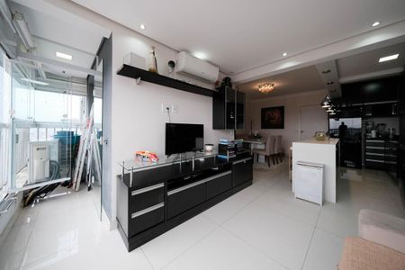 Apartamento à venda com 58m², 2 quartos e 1 vagaSala/Cozinha