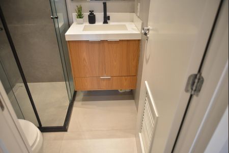 Apartamento à venda com 54m², 2 quartos e 1 vagaBanheiro Social