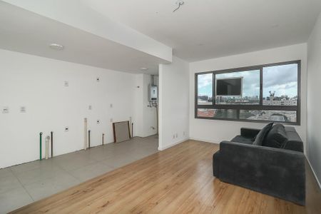 Sala de apartamento à venda com 1 quarto, 46m² em Passo D’areia, Porto Alegre