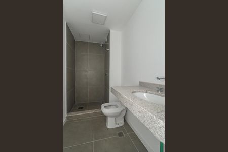 Banheiro da Suíte de apartamento à venda com 1 quarto, 46m² em Passo D’areia, Porto Alegre