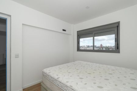 Quarto Suíte de apartamento à venda com 1 quarto, 46m² em Passo D’areia, Porto Alegre