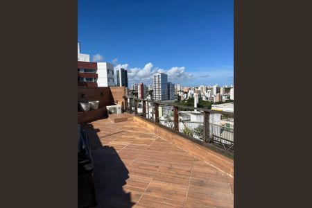 Apartamento para alugar com 4 quartos, 178m² em Pituba, Salvador