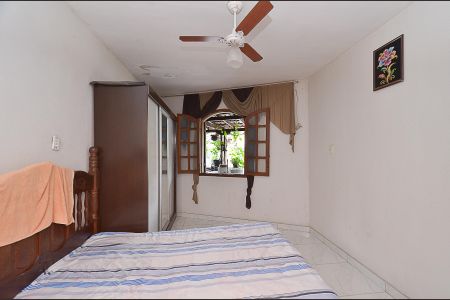 Casa à venda com 270m², 3 quartos e sem vaga Casa à venda com 270m², 3 quartos e sem vagaSuíte