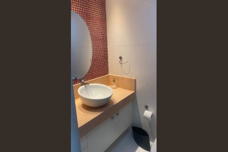 Apartamento para alugar com 4 quartos, 215m² em Caminho das Árvores, Salvador