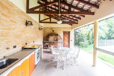 Apartamento para alugar com 136m², 4 quartos e 2 vagas Apartamento para alugar com 136m², 4 quartos e 2 vagasÁrea gourmet