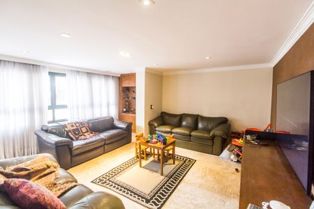 Apartamento para alugar com 136m², 4 quartos e 2 vagas Apartamento para alugar com 136m², 4 quartos e 2 vagasSala