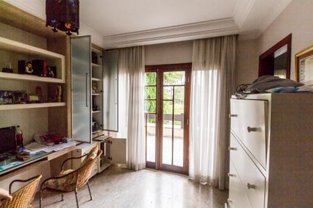 Apartamento para alugar com 136m², 4 quartos e 2 vagas Apartamento para alugar com 136m², 4 quartos e 2 vagasSuíte