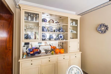 Apartamento para alugar com 136m², 4 quartos e 2 vagas Apartamento para alugar com 136m², 4 quartos e 2 vagasCopa