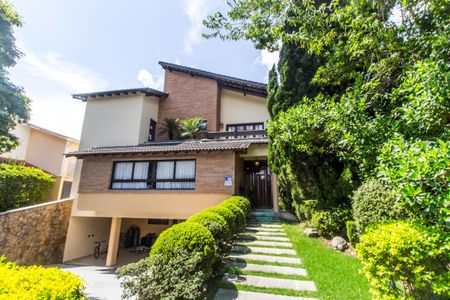 Apartamento para alugar com 136m², 4 quartos e 2 vagas Apartamento para alugar com 136m², 4 quartos e 2 vagasVista da Rua