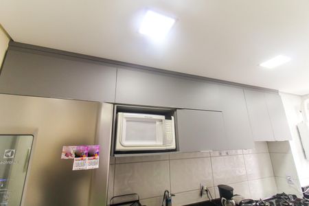 Apartamento para alugar com 38m², 2 quartos e sem vagaCozinha e Área de Serviço