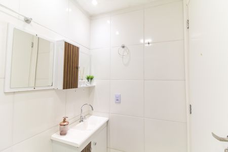 Apartamento para alugar com 38m², 2 quartos e sem vagaBanheiro