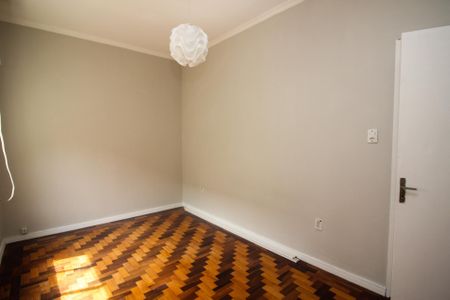 Quarto 1 de apartamento para alugar com 2 quartos, 69m² em Menino Deus, Porto Alegre