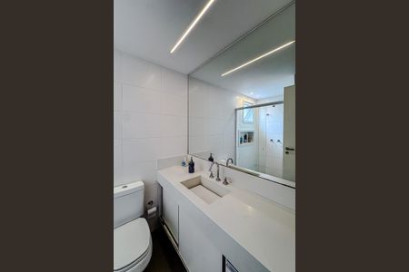 Apartamento à venda com 101m², 3 quartos e 2 vagasBanheiro da Suíte