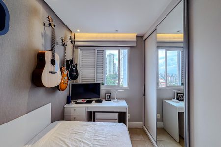 Apartamento à venda com 101m², 3 quartos e 2 vagasQuarto 2