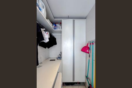 Apartamento à venda com 101m², 3 quartos e 2 vagasÁrea de Serviço