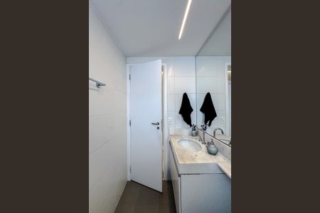 Apartamento à venda com 101m², 3 quartos e 2 vagasBanheiro