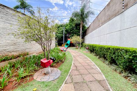 Apartamento à venda com 101m², 3 quartos e 2 vagasÁrea comum - Playground