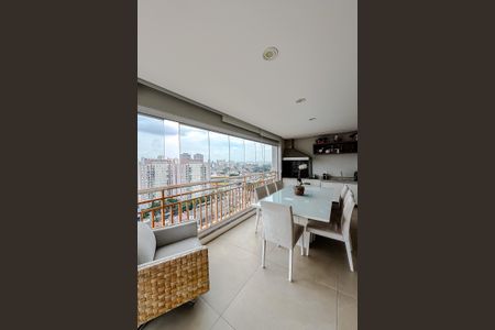 Apartamento à venda com 101m², 3 quartos e 2 vagasVaranda da Sala