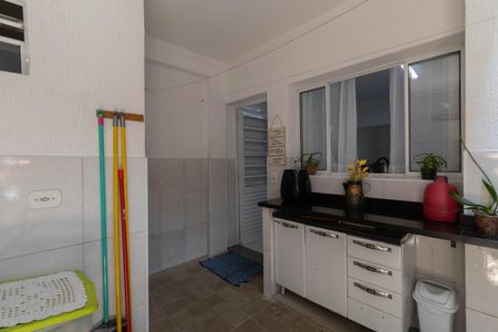 Casa à venda com 280m², 3 quartos e 1 vagaÁrea de Serviço