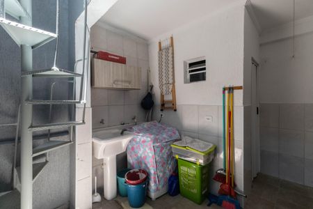 Casa à venda com 280m², 3 quartos e 1 vagaÁrea de Serviço