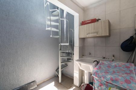 Casa à venda com 280m², 3 quartos e 1 vagaÁrea de Serviço