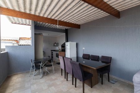 Casa à venda com 280m², 3 quartos e 1 vagaÁrea da Churrasqueira