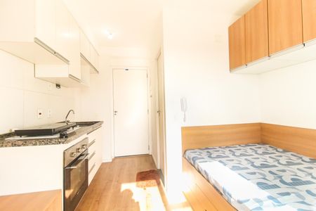 Quarto/Cozinha de kitnet/studio para alugar com 1 quarto, 16m² em Cidade Antônio Estêvão de Carvalho, São Paulo