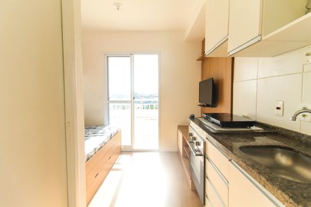 Quarto/Cozinha de kitnet/studio para alugar com 1 quarto, 16m² em Cidade Antônio Estêvão de Carvalho, São Paulo