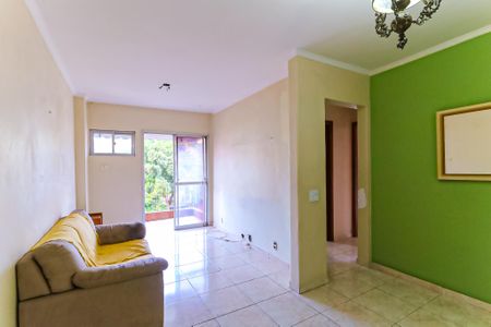 Sala de apartamento à venda com 2 quartos, 62m² em Todos Os Santos, Rio de Janeiro