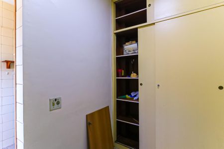 Apartamento à venda com 62m², 2 quartos e 1 vagaQuarto de Serviço