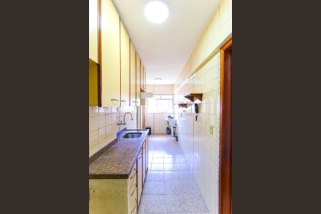 Apartamento à venda com 62m², 2 quartos e 1 vagaCozinha