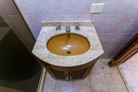 Apartamento à venda com 62m², 2 quartos e 1 vagaBanheiro