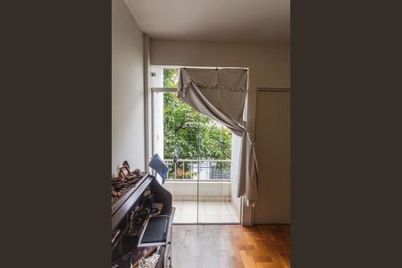 Apartamento à venda com 84m², 3 quartos e 1 vaga Apartamento à venda com 84m², 3 quartos e 1 vagaVaranda do Quarto 2