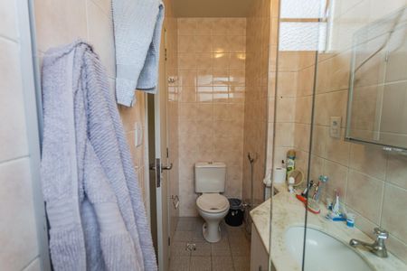 Apartamento à venda com 84m², 3 quartos e 1 vaga Apartamento à venda com 84m², 3 quartos e 1 vagaBanheiro da Suíte