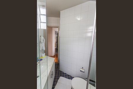 Apartamento à venda com 84m², 3 quartos e 1 vaga Apartamento à venda com 84m², 3 quartos e 1 vagaBanheiro Social