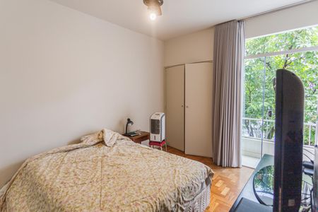 Apartamento à venda com 84m², 3 quartos e 1 vaga Apartamento à venda com 84m², 3 quartos e 1 vagaSuíte